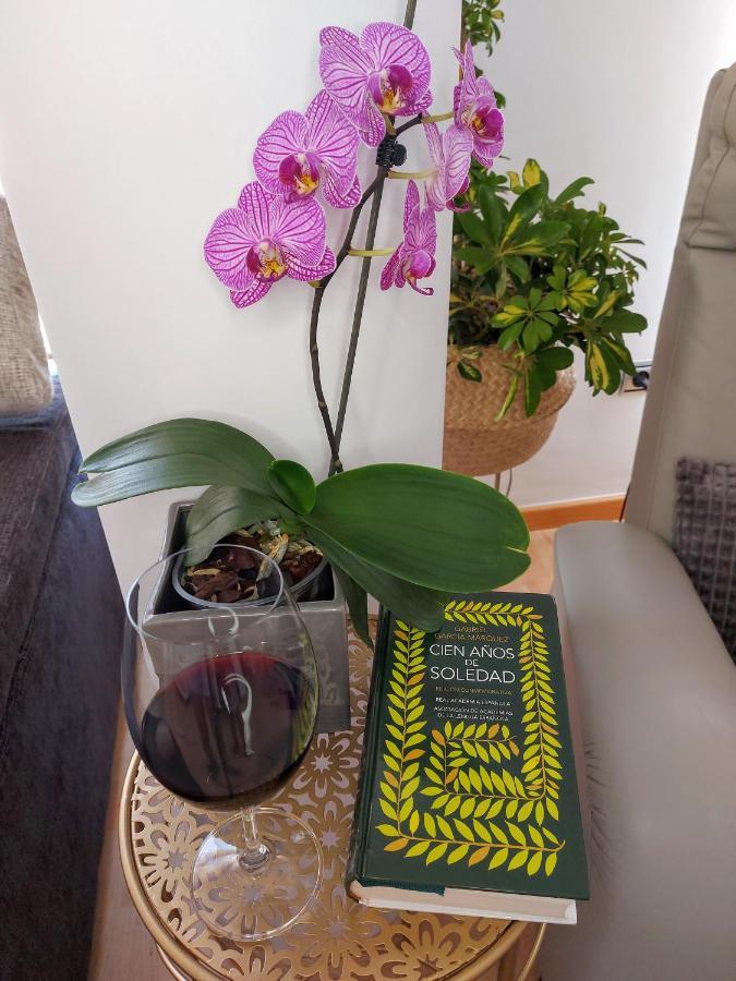 Apartamento Las Floritas Málaga Exteriör bild